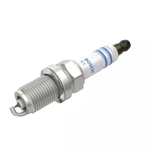 Spark Plug BOSCH 0 242 240 707)