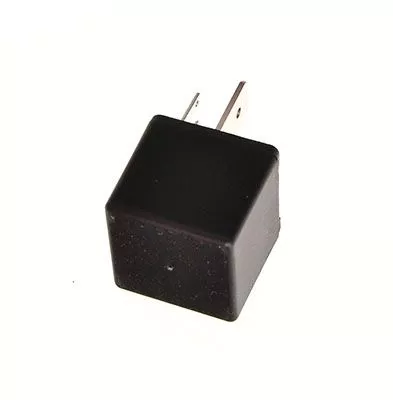 Relay, fuel pump MAXGEAR 50-0224)