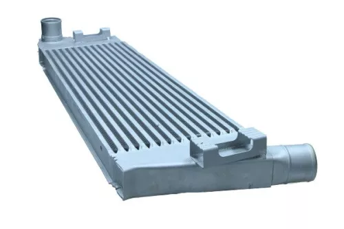 Charge Air Cooler MAXGEAR AC630042)