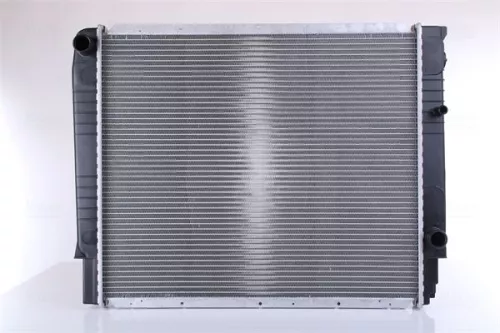 Radiator, engine cooling NISSENS 65531A)