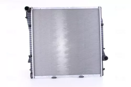 Radiator, engine cooling NISSENS 60789A)