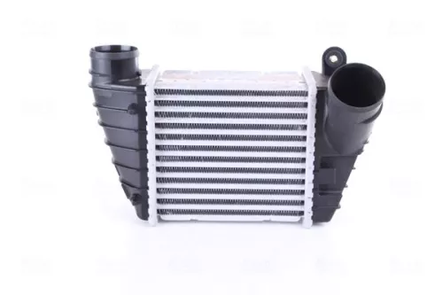 Charge Air Cooler NISSENS 96682)