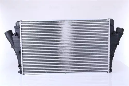 Charge Air Cooler NISSENS 96647)