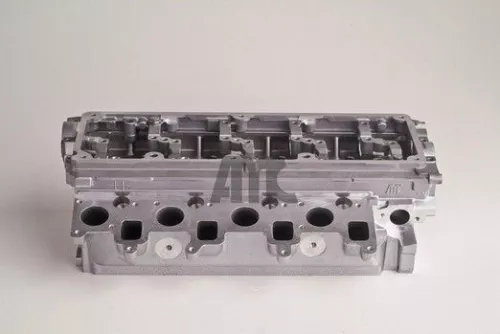 Cylinder Head AMC 908725)