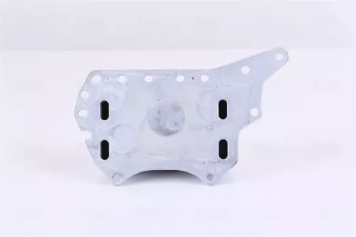 Oil Cooler, engine oil NISSENS 90920)