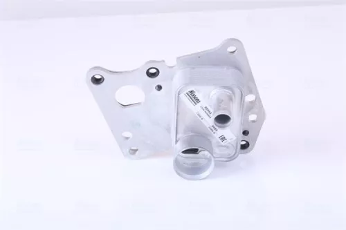 Oil Cooler, engine oil NISSENS 90943)