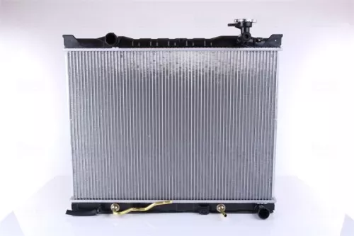 Radiator, engine cooling NISSENS 66682)